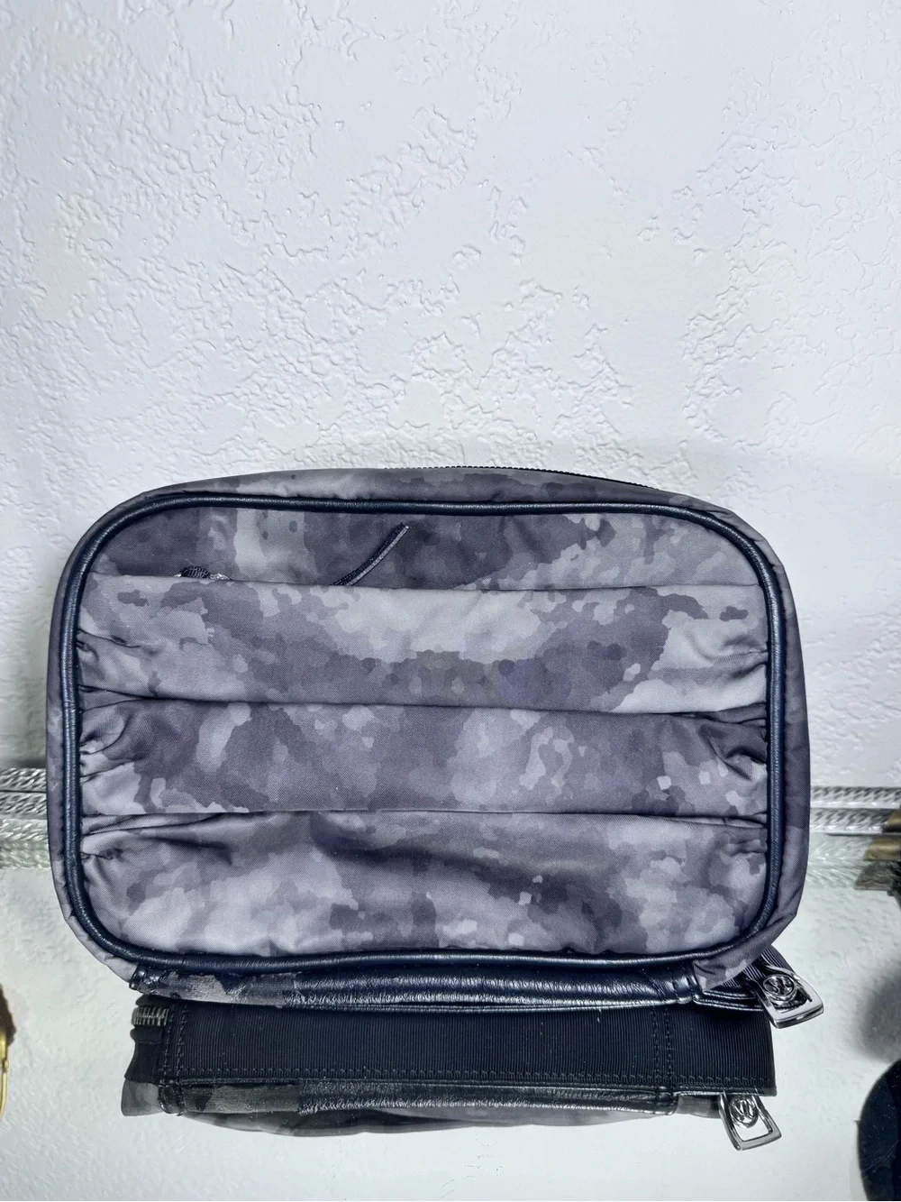 Lululemon Gym Essentials Kit Deep Coal Creekside Camo
